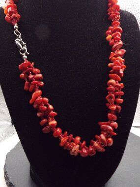 TRIPLE TWISTED RED DYED HOWLITE STONE 18" L. NECKLACE 1